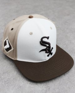 Pro Standard Luxury Athletic Collection MLB Chicago White Sox Snapback Cap