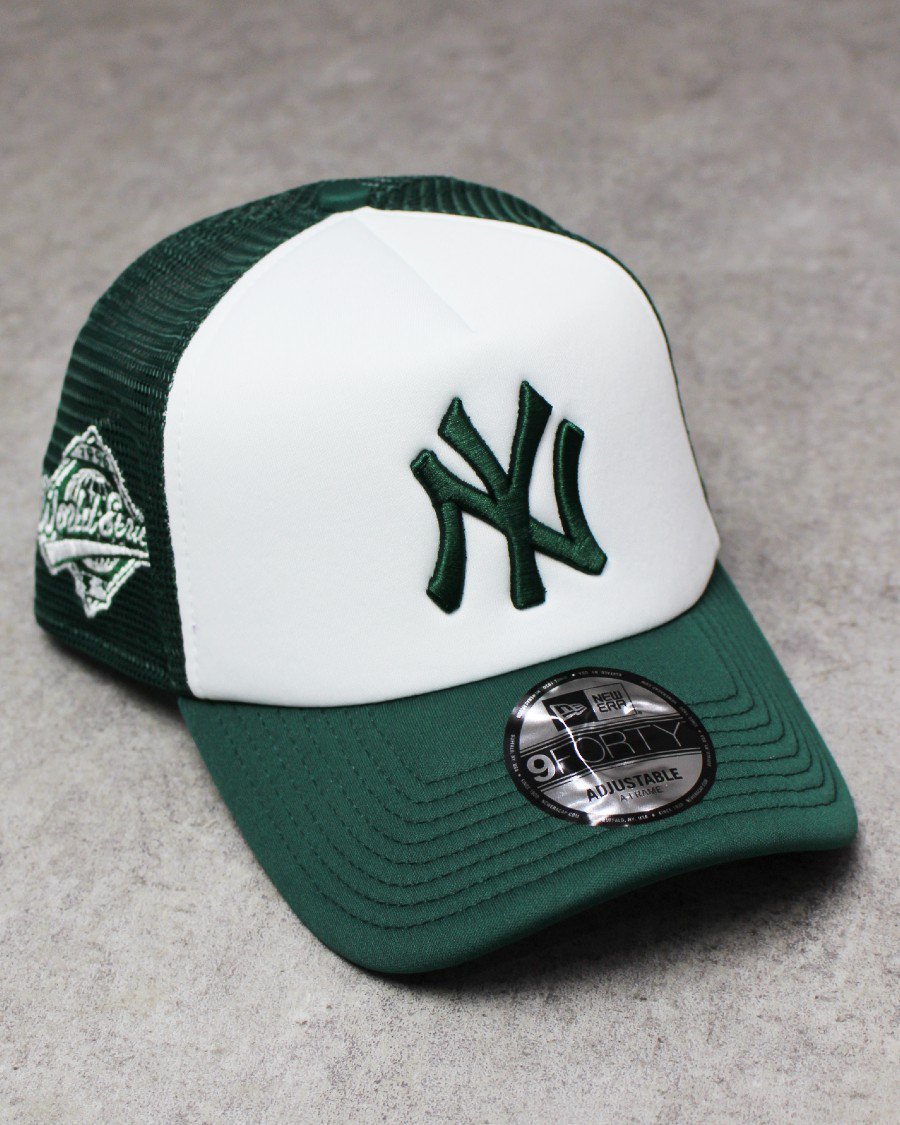 New Era New York Yankees 9Forty A-Frame Trucker Snapback Cap