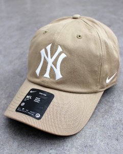 NIKE MLB New York Yankees Strapback Cap - Khaki 