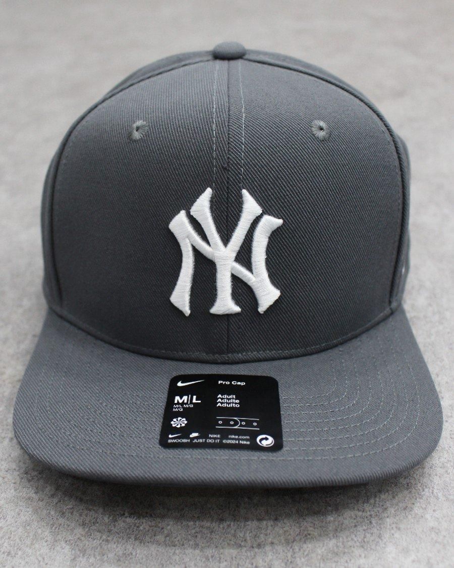 海外モデル NIKE MLB NY CAP ヤンキース マジックバック キャップ