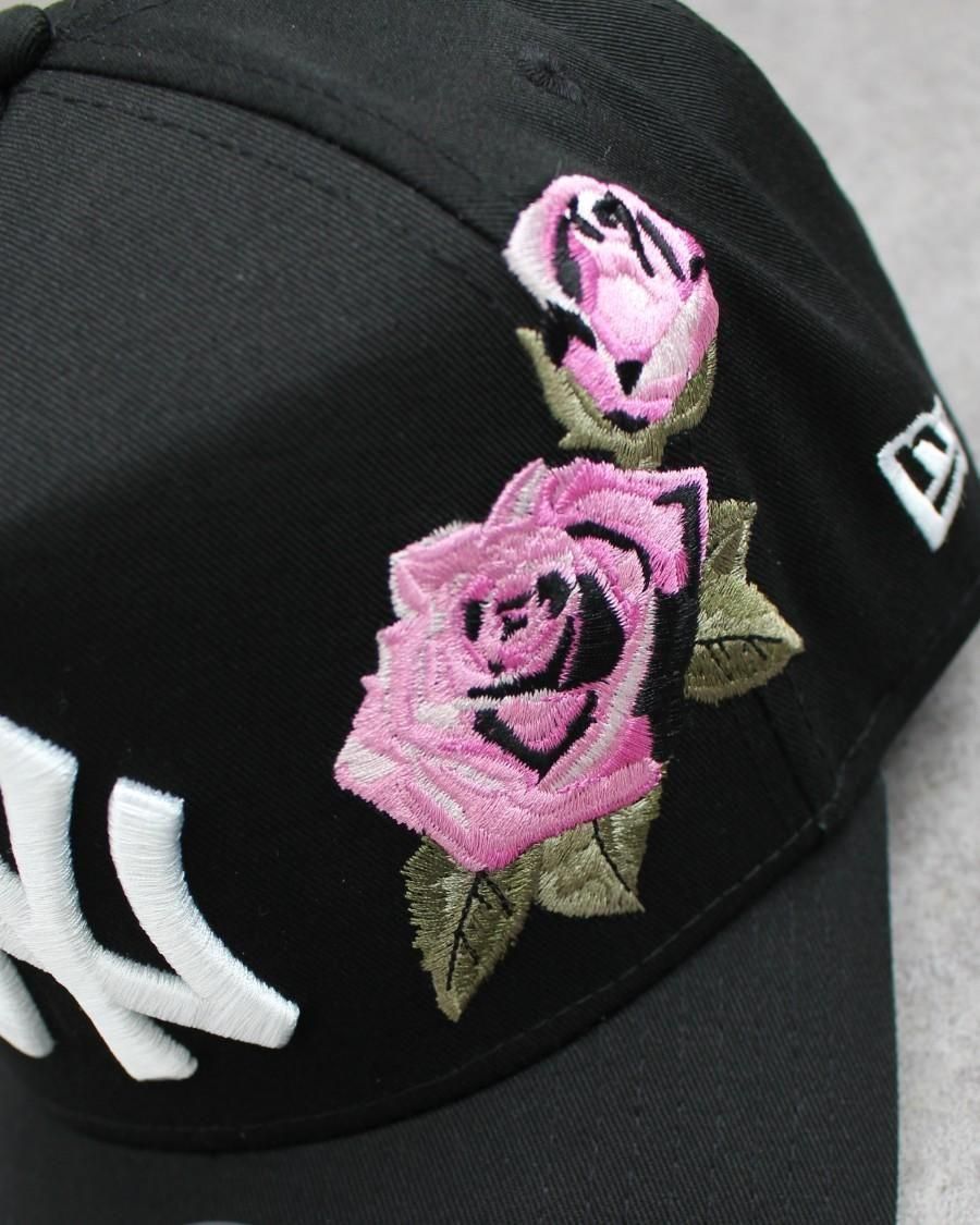 New Era MLB New York Yankees 9Forty A-Frame Rose Snapback Cap