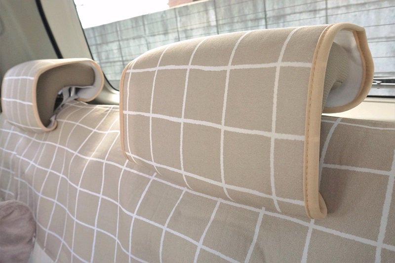 おしゃれな瑞々しい北欧デザインの車用シートエプロン シートカバー インテリアショップが提案するカー用品専門店 Kurumari クルマリ