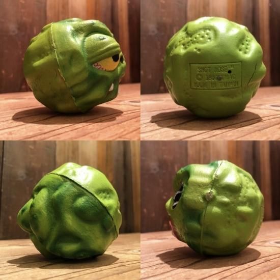 Weird Ball Toy (1) / ウィアードボール Weird Ball Mini Figure (1) / ウィアードボール - TOYS & JUNKS