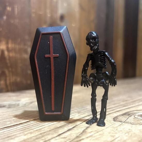 Coffin Skeleton (C) / 棺桶 ガイコツ - TOYS & JUNKS HAKIDAME