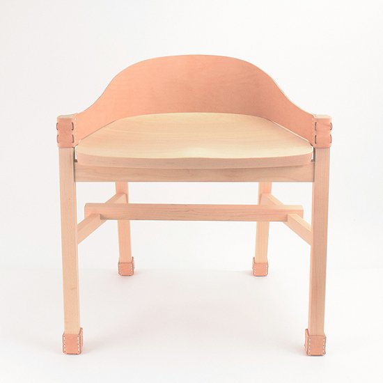 Hender Scheme （ エンダースキーマー） x カリモク chair シュー