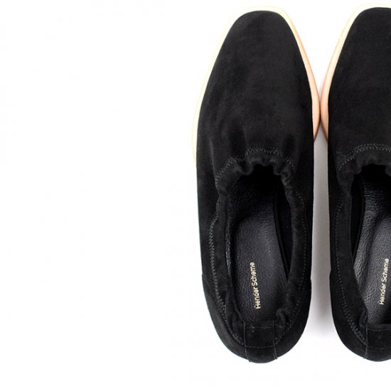 送料無料】Hender Scheme エンダースキーマ square ballet suede BLACK