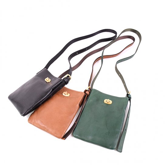 送料無料】 Hender Scheme エンダースキーマ twist buckle bag XS