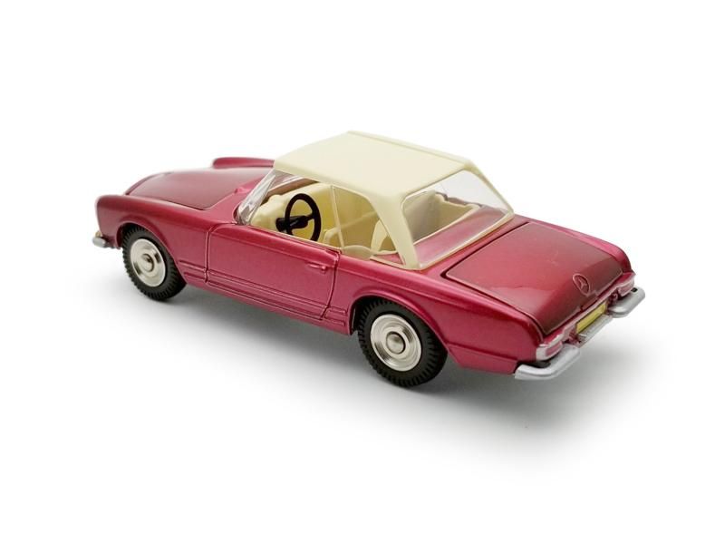 DINKY TOYS】MERCEDES-BENZ 230 SL 【516】