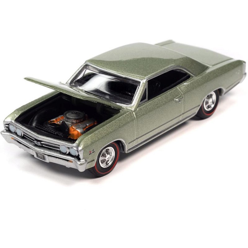 ミニカー 1/64スケール Auto World 1967 Chevrolet Chevelle SS 