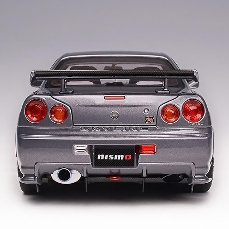 ミニカー モーターヘリックス 1/18スケール M83409 Nissan