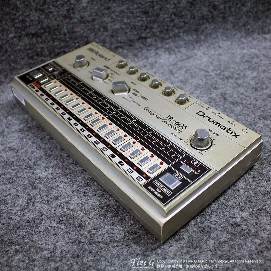 Roland | TR-606 | ヴィンテージ - Vintage - リズムマシン | Five G music technology