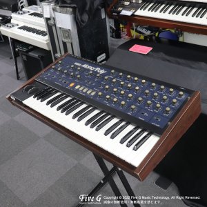 KORG | Mono/Poly【中古】<img class='new_mark_img2' src='https://img.shop-pro.jp/img/new/icons7.gif' style='border:none;display:inline;margin:0px;padding:0px;width:auto;' />