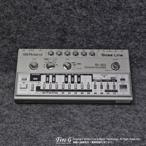 Roland | TB-303【中古】<img class='new_mark_img2' src='https://img.shop-pro.jp/img/new/icons7.gif' style='border:none;display:inline;margin:0px;padding:0px;width:auto;' />