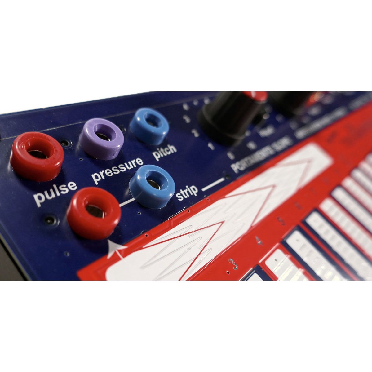 Buchla | LEM218 v3 | Buchla モジュラーシンセ | Five G music technology