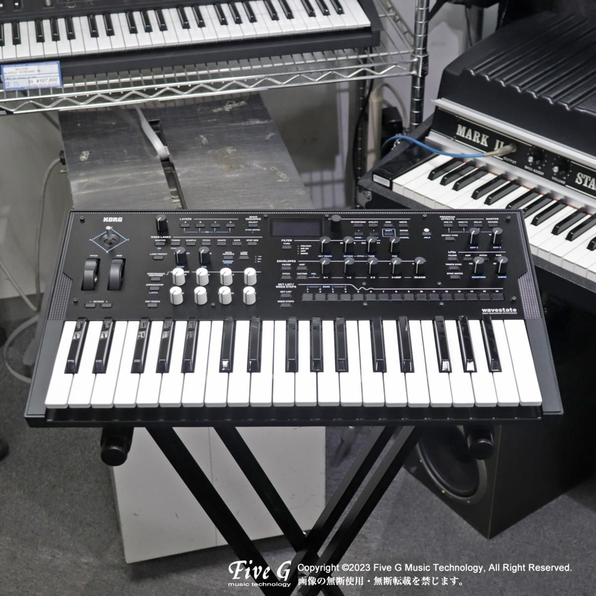 KORG シンセサイザー N5EX ミュージックシンセサイザー 動作品