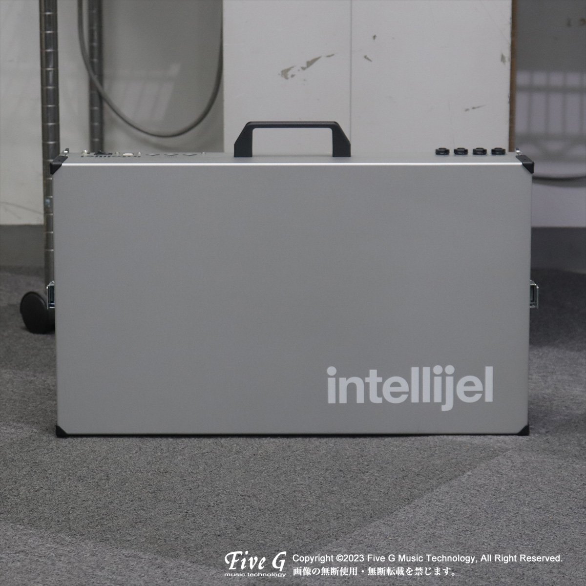 Intellijel Designs | 7U Performance Case 104HP Silver | 中古