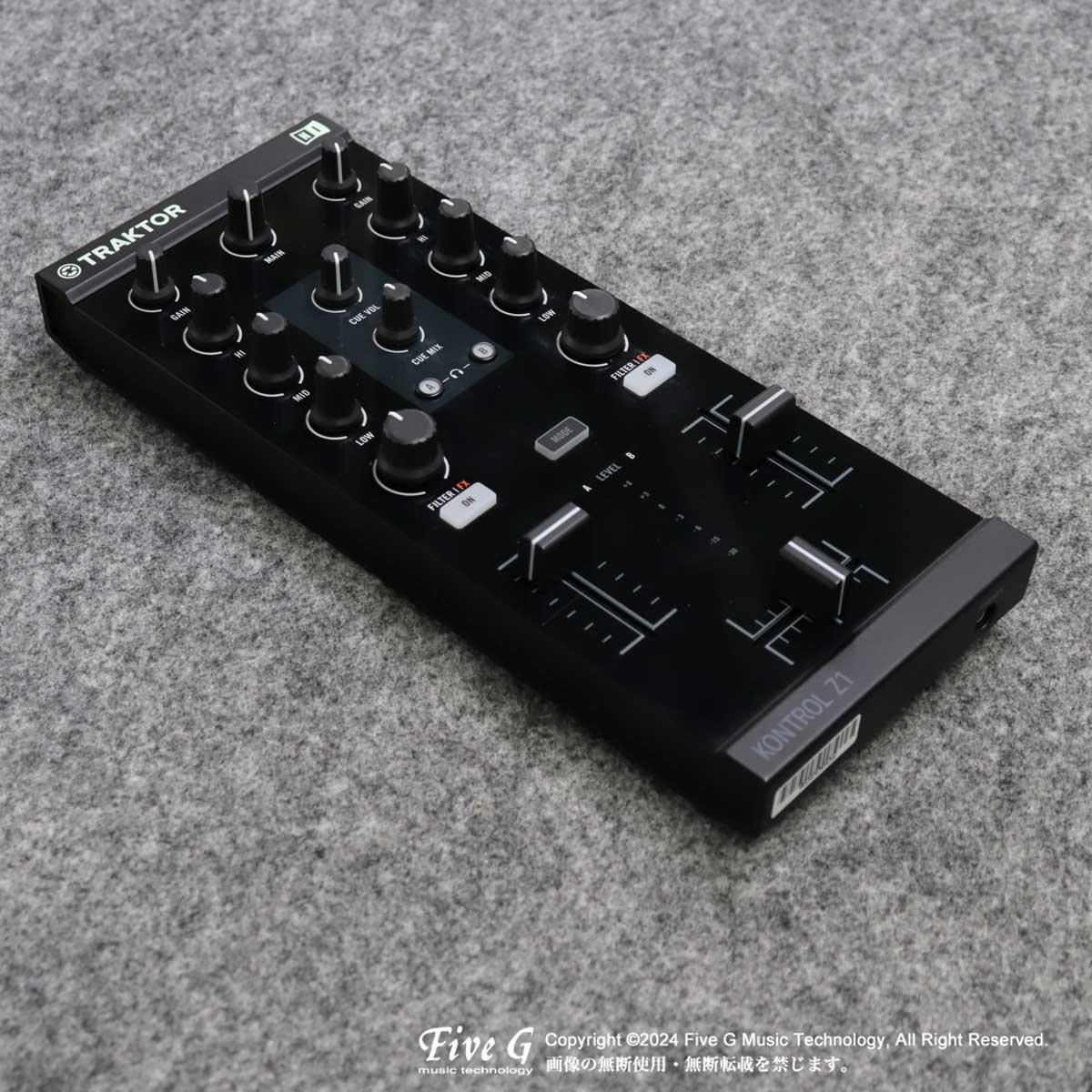 美品　TRAKTOR KONTROL Z1 専用ケース付 Yahoo!オークション -「traktor kontrol z1」の落札相場・落札価格