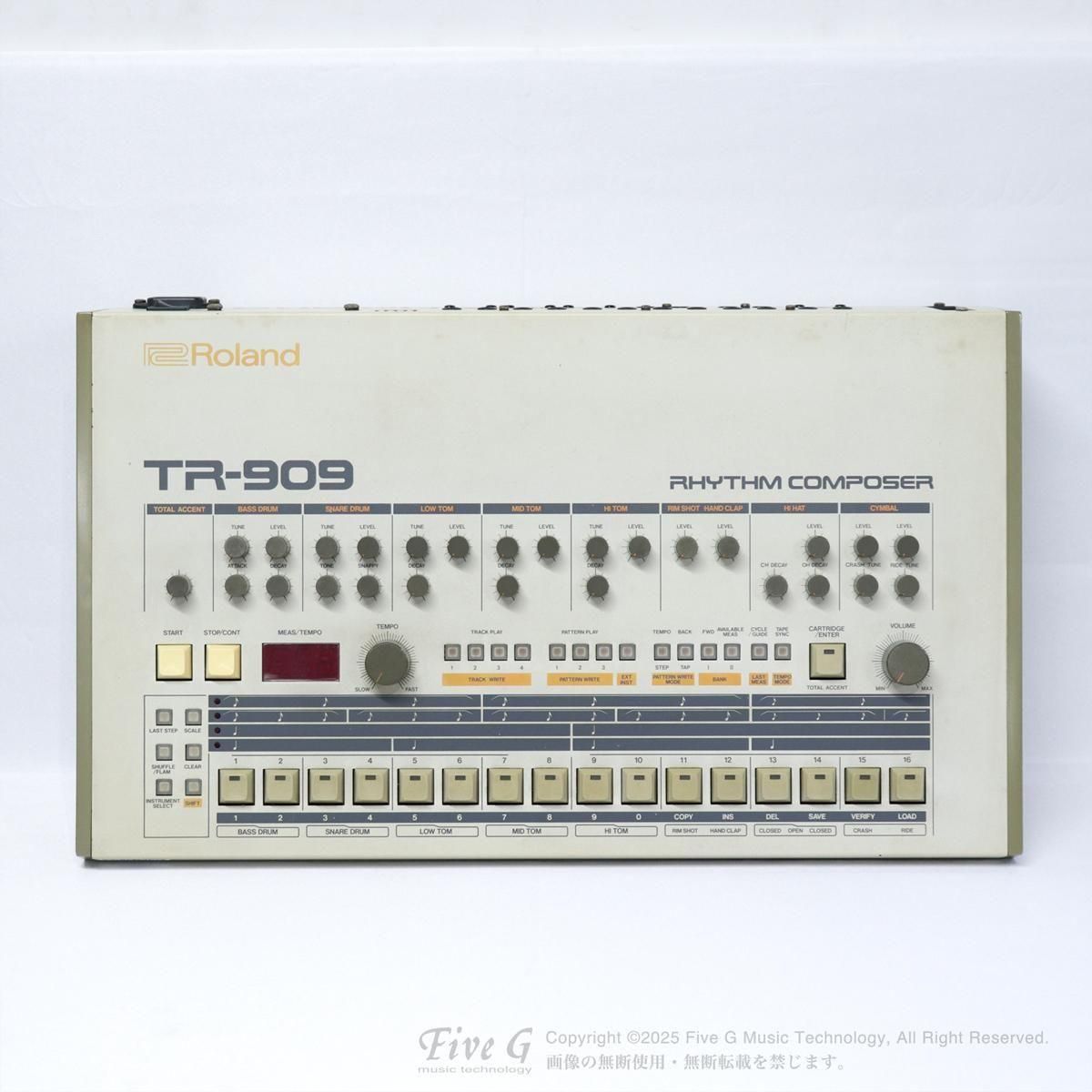 Roland TR-909 後期型 若干ガリあり