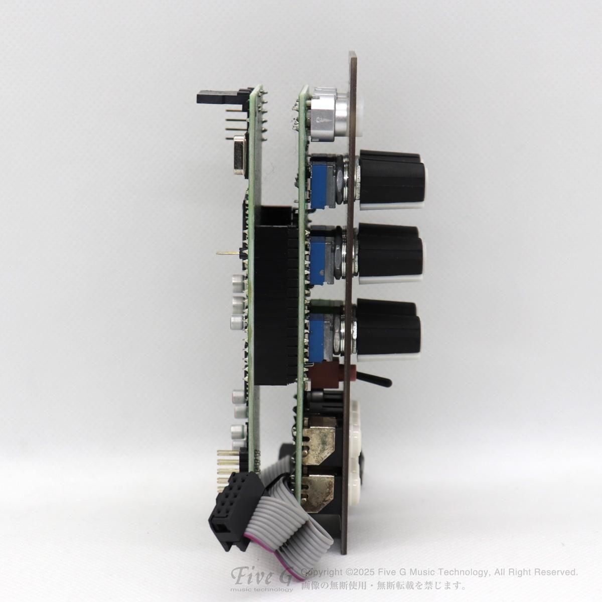 スーパーセール Tiptop Audio Used - 中古 | Panel） Z5000（Black | 鍵盤楽器