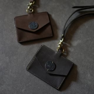 Neck Passcase