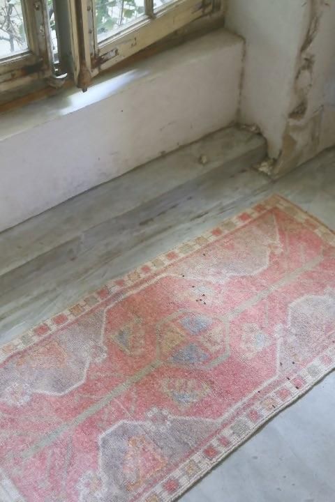 <img class='new_mark_img1' src='https://img.shop-pro.jp/img/new/icons23.gif' style='border:none;display:inline;margin:0px;padding:0px;width:auto;' />Turkish rug A 170528148