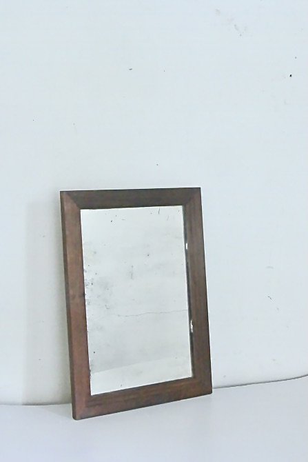 mirror 182396390