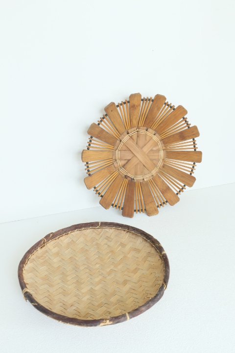 Antique basket 182719034