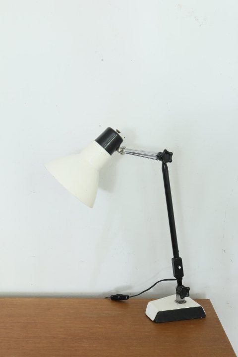 Vintage desk lamp 182977043