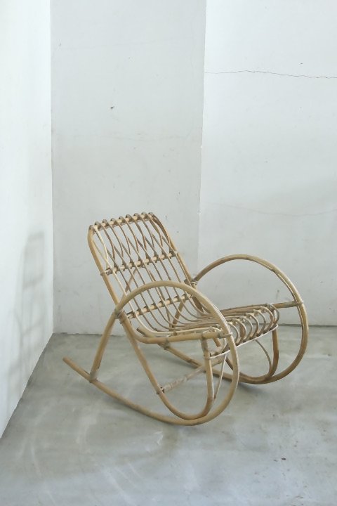 Rattan kids chair 183379773