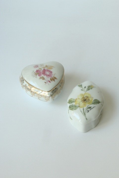 Antique ceramic case / Limoges 183499024