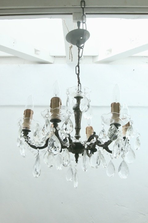 Antique chandelier 183730306