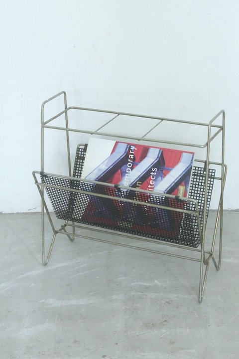 Vintage magazine rack 183812618