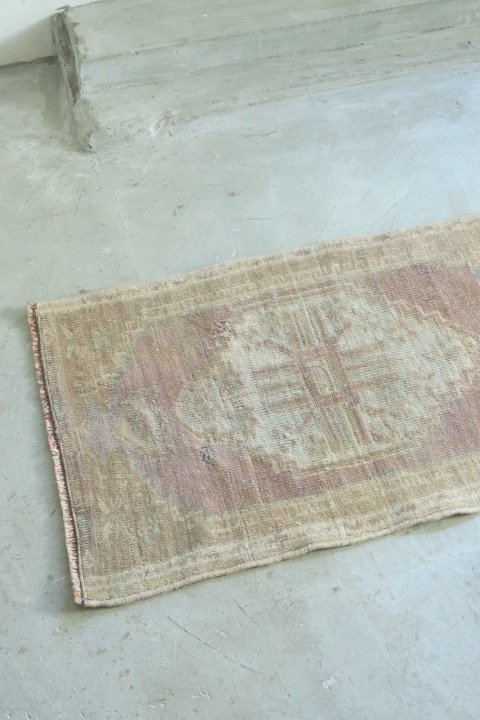 Turkish rug 183946397