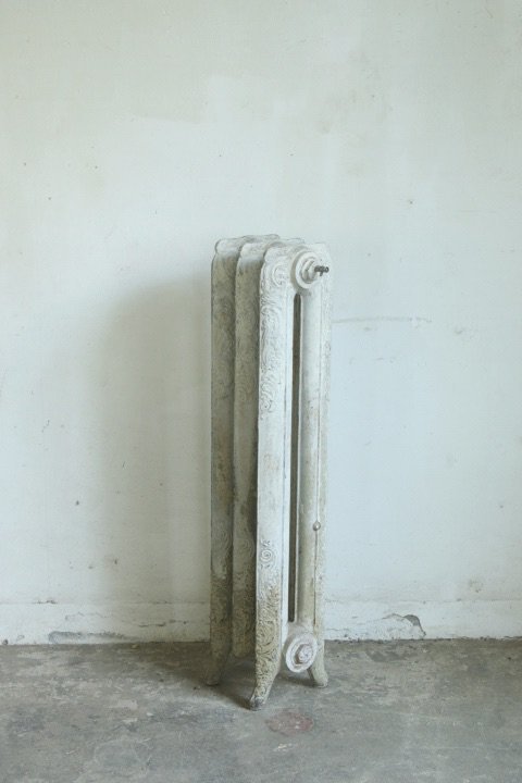 Antique radiator 184009827