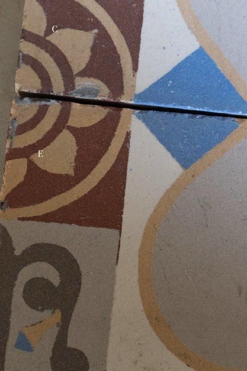 フランスアンティーク 北フランスの古いタイル 素敵な柄です フランス・Desvres社アンティークタイル | BOLT antique