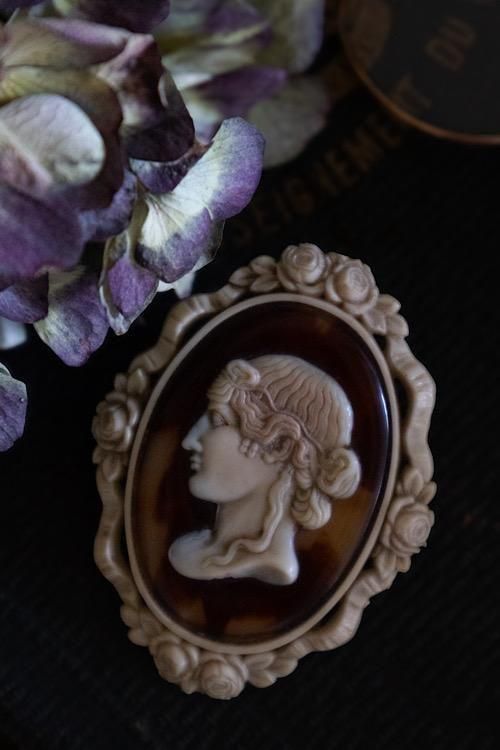 ヴィンテージブローチ | カメオ - フランスアンティーク antiques ruan