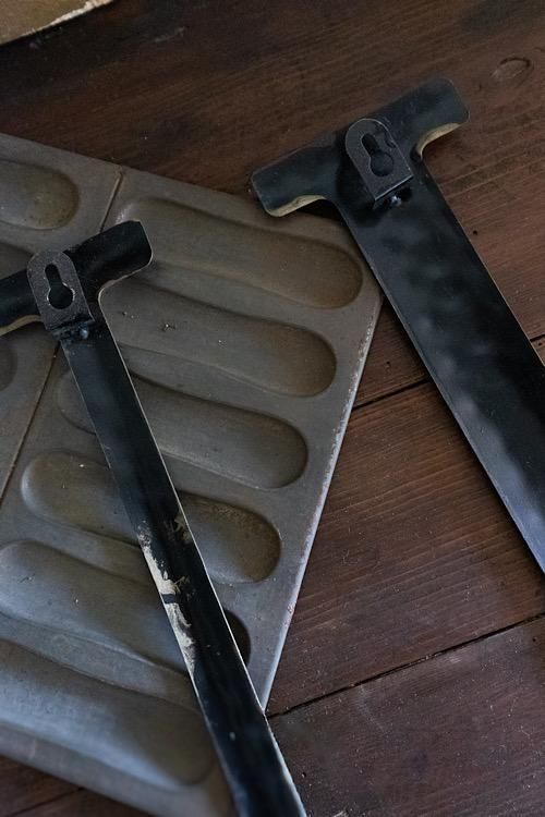 フランスアンティークブリキ製の壁掛けサイン/道路標識/インテリア71-115-4 フランスアンティークブリキ製の壁掛けサイン/道路標識