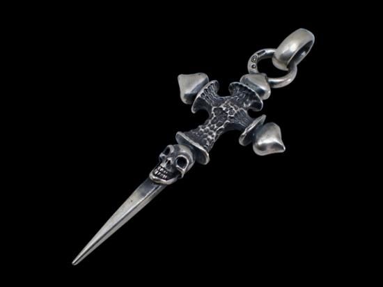 Half FT Cross Single Skull Dagger Pendant [P-286