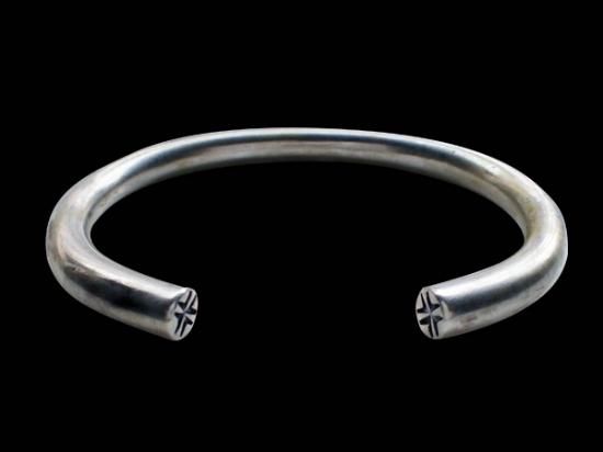 Gaboratory Pure Gold Wrap Round Bar Bangle (7.5mm)