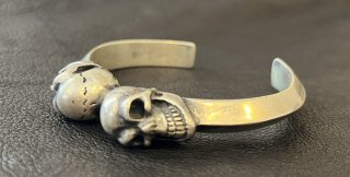 Double Miracle Skull Triangle Wire Bangle [BG-74]