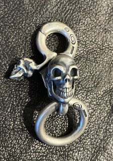 Skull on clip with O-ring [KC-17]