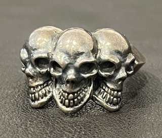 Half Triple Skull With Half Triangle Wire Ring [R-51]