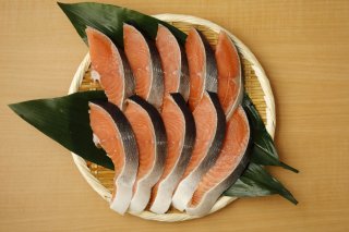 売れ筋ランキング NO.１　北海道産時鮭（10切）