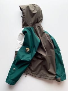 <img class='new_mark_img1' src='https://img.shop-pro.jp/img/new/icons1.gif' style='border:none;display:inline;margin:0px;padding:0px;width:auto;' />SWING JACKET CLASSICLINE