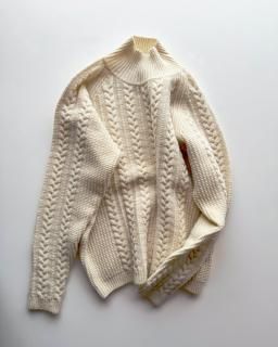 <img class='new_mark_img1' src='https://img.shop-pro.jp/img/new/icons1.gif' style='border:none;display:inline;margin:0px;padding:0px;width:auto;' />SATOYAMA SWEATER