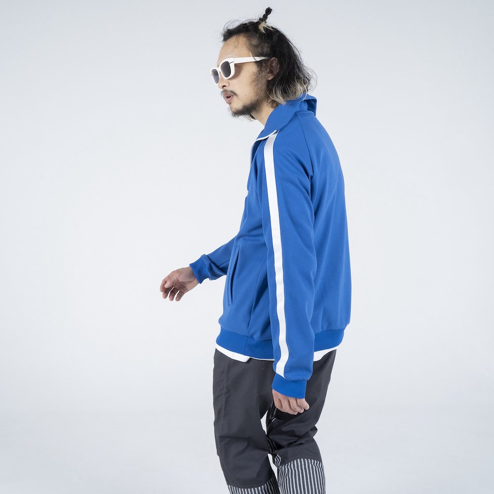 GAVIAL track top