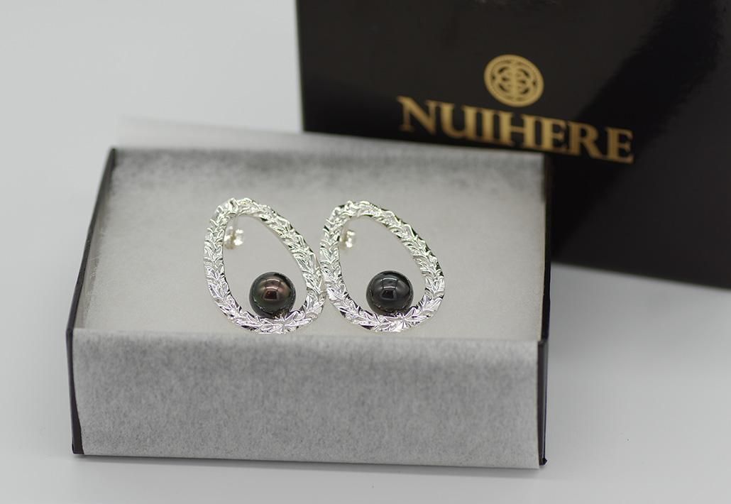 タヒチアンブラックパールサークルピアス [NUIHERE/ポリネシアン