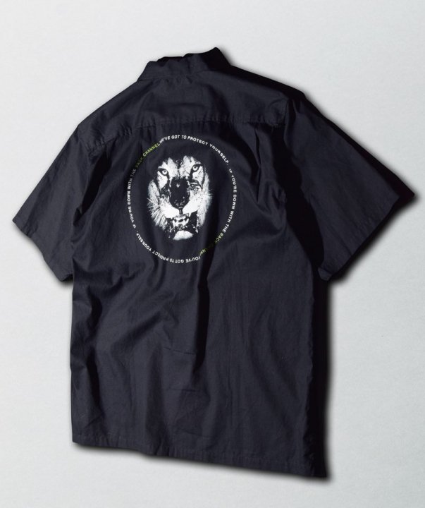 BACK CHANNEL- BC LION HALF SLEEVE SHIRT - STRANGLE