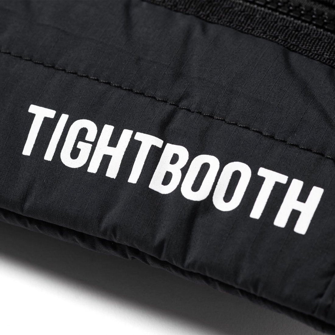 TIGHT BOOTH- QUILT TISSUE POUCH - STRANGLE