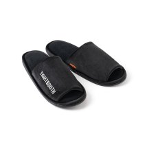 -TIGHT BOOTH- ROOM SANDAL